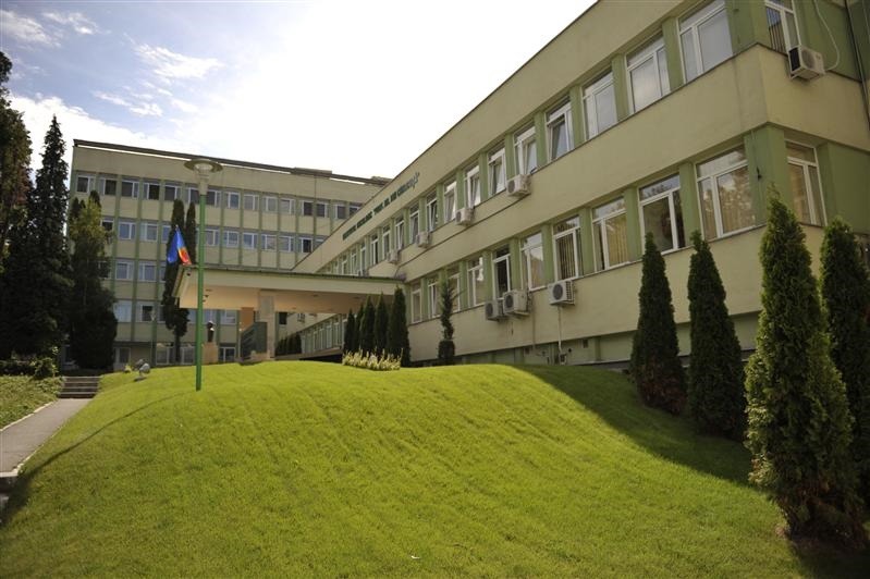 Clujul va găzdui prima Panglică Umană împotriva cancerului din România