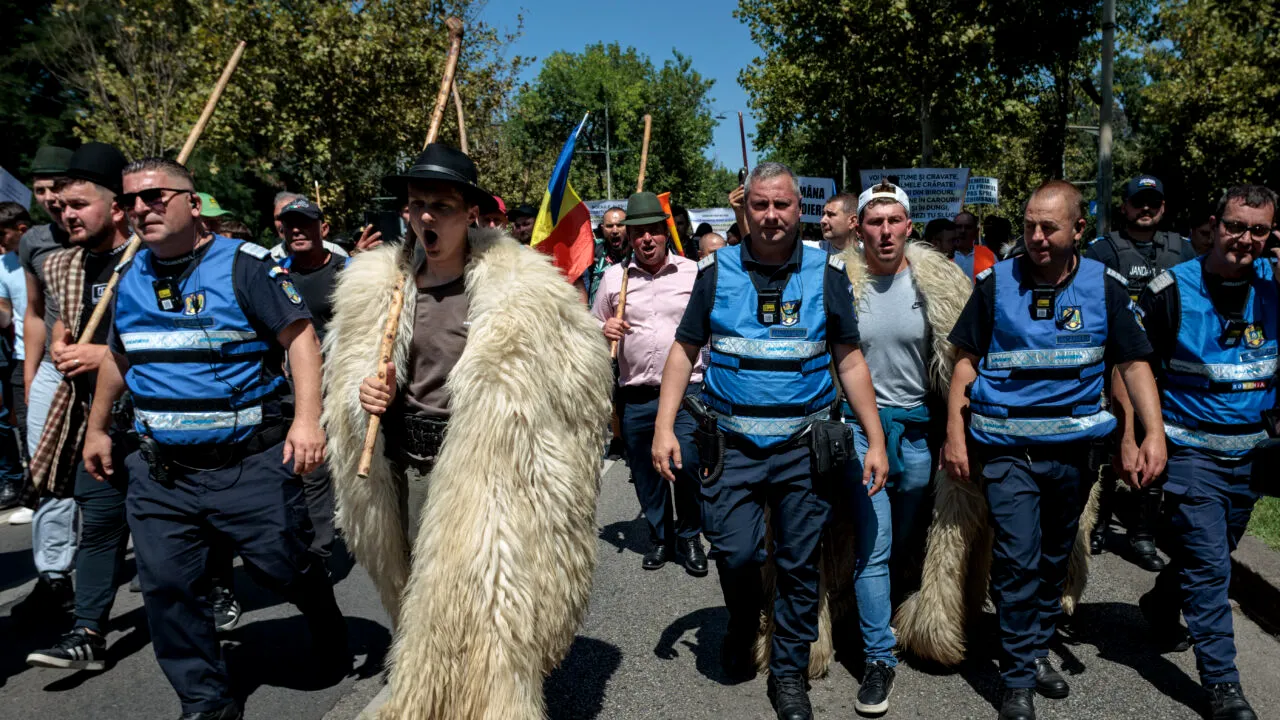 Tragedii în familiile ciobanilor arestați după protestul din București: un tată a murit după arestarea fiului