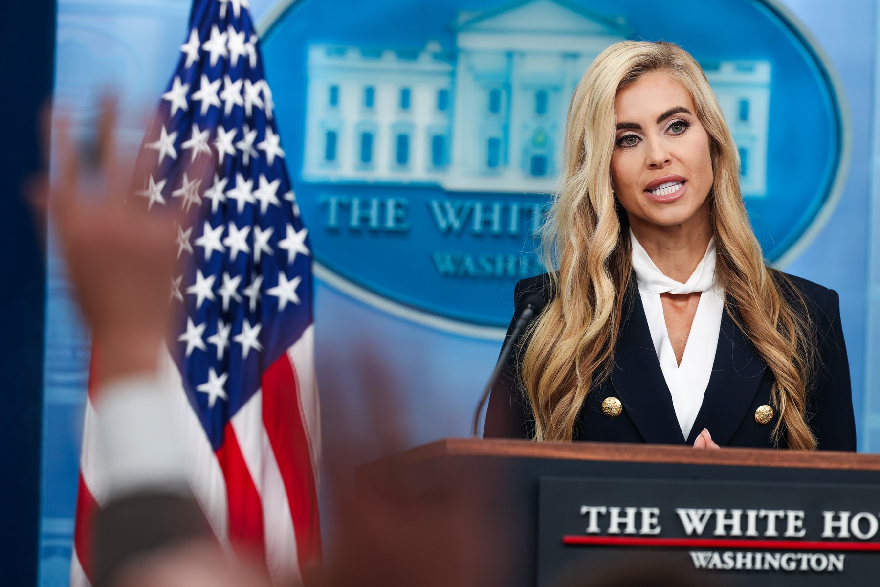 Scandal la Casa Albă: Noua purtătoare de cuvânt a recunoaște că nu este avocat