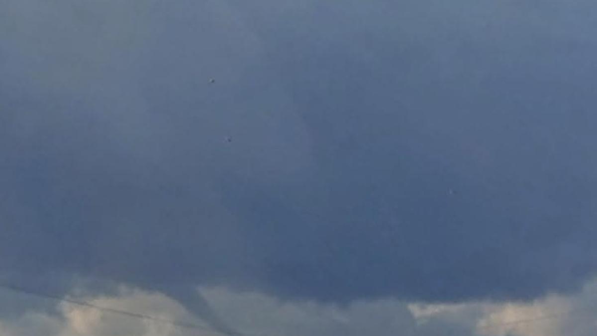 Spectacol meteo în România: Zăpadă abundentă la munte și furtuni cu grindină în București