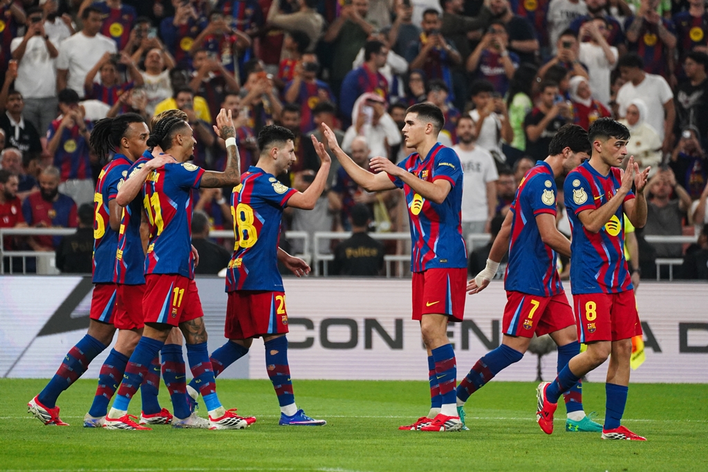 Barcelona intră într-o săptămână decisivă: dueluri cu Real Betis, PSG și Real Madrid
