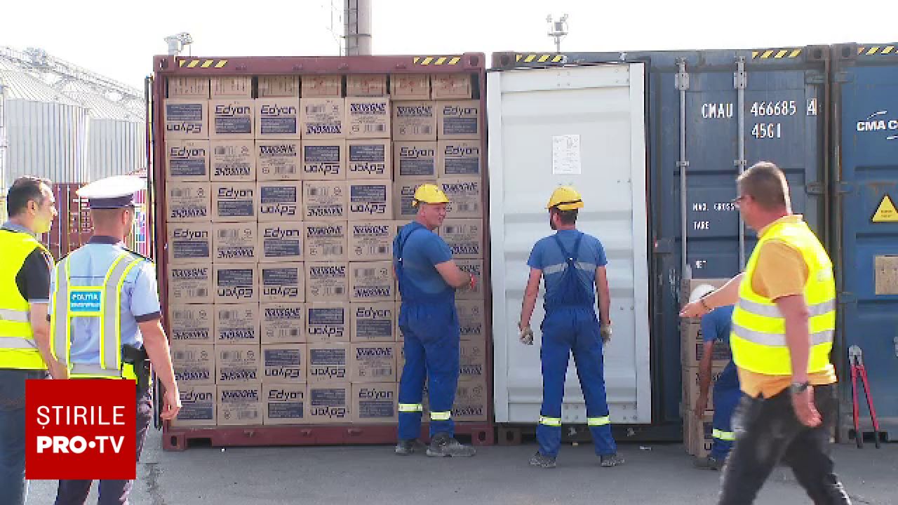 Marfă de 2 milioane de lei descoperită în Portul Constanța, într-un container sosit din China