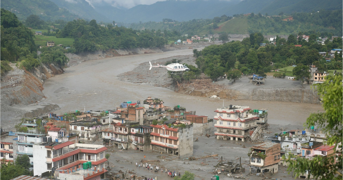 Schimbările climatice au provocat prăbușirea unui ghețar în Himalaya, cu un bilanț de peste 1.400 de morți