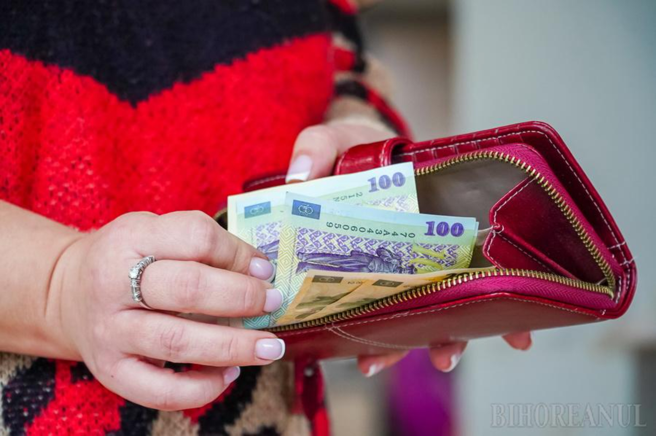 Pensii mai mari în 2027? Simularea sumelor pe care le-ar putea primi românii după indexare