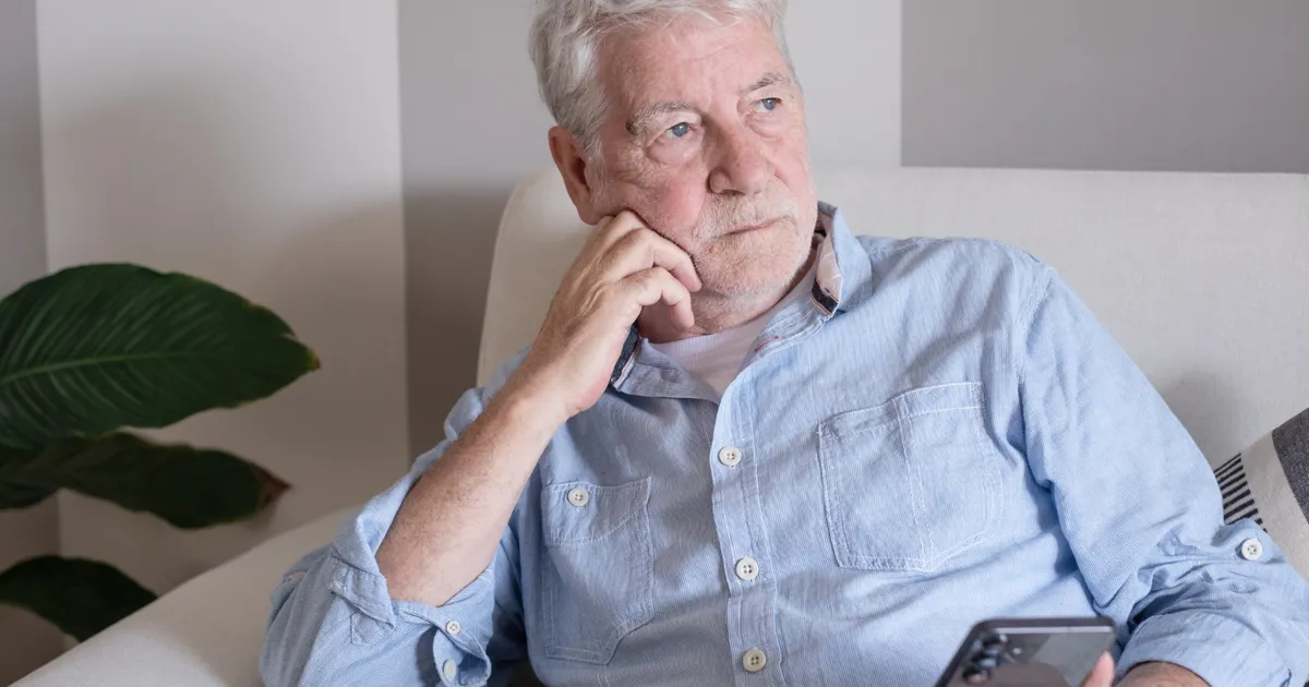 Nedreptate la pensii: Un pensionar cu 23 de ani de muncă primește aceeași sumă ca cineva cu 15 ani