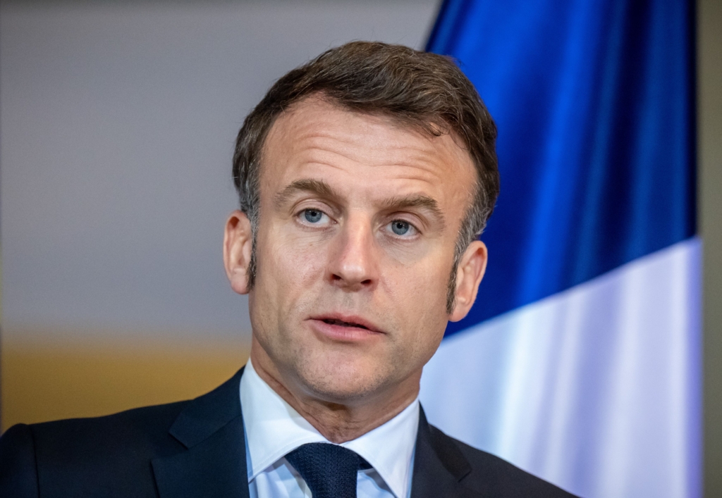 Emmanuel Macron promite pedepse dure pentru cei care au încercat să submineze Republica după violențele din Franța