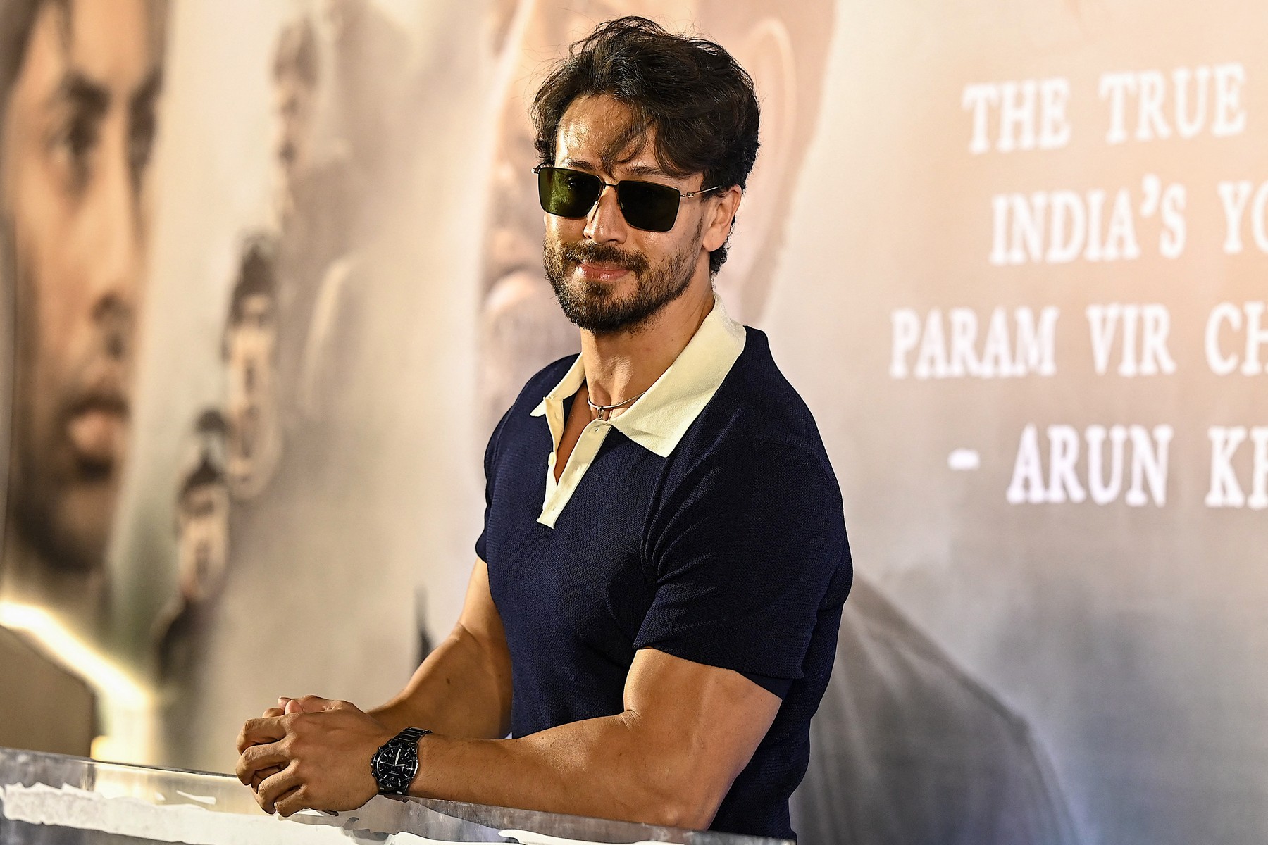 Actorul Tiger Shroff a supraviețuit unui atac armat în timp ce părăsea un club de fotbal din Mumbai