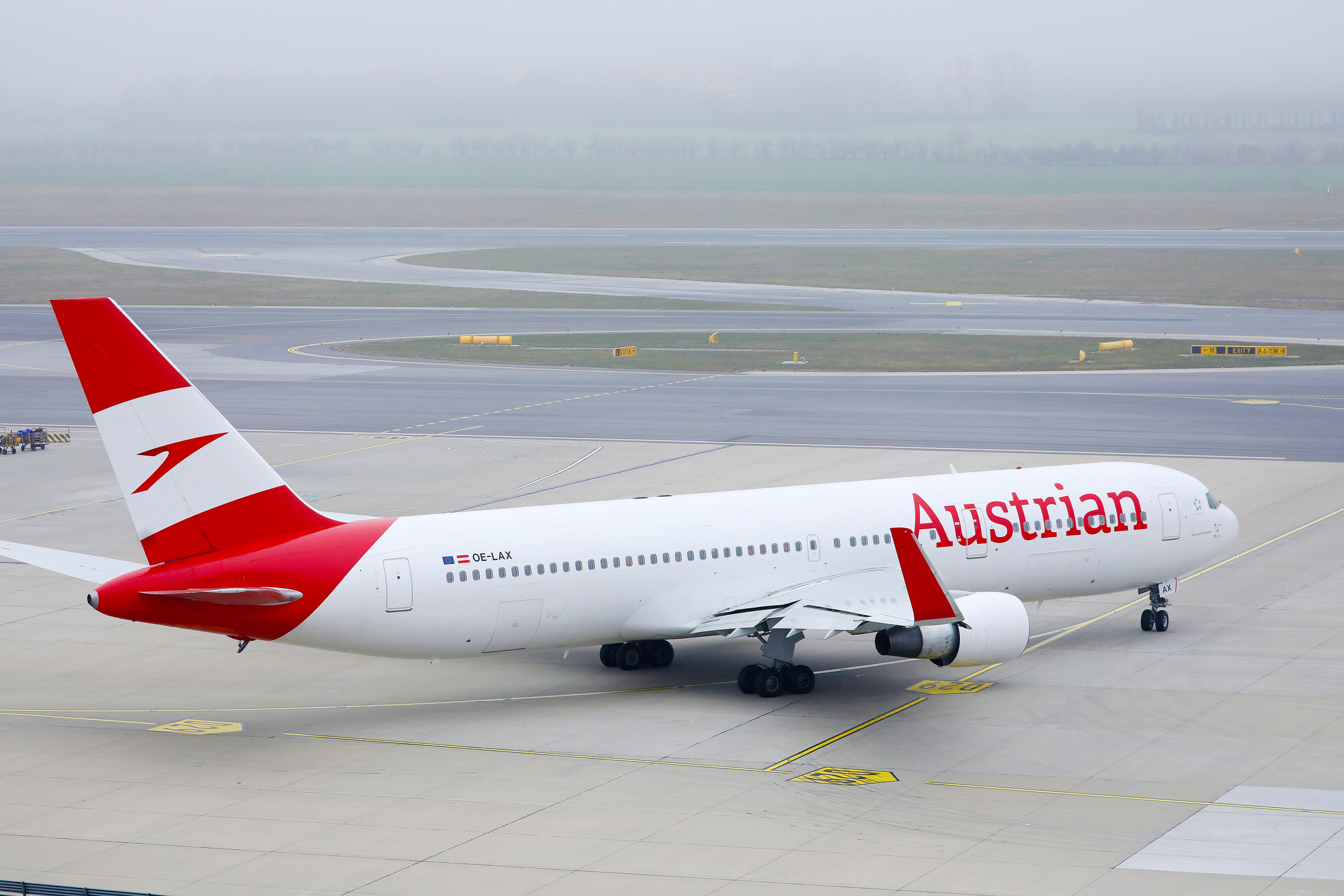 Avion Austrian Airlines deviat de urgență la Sofia după o amenințare cu bombă la granița cu România