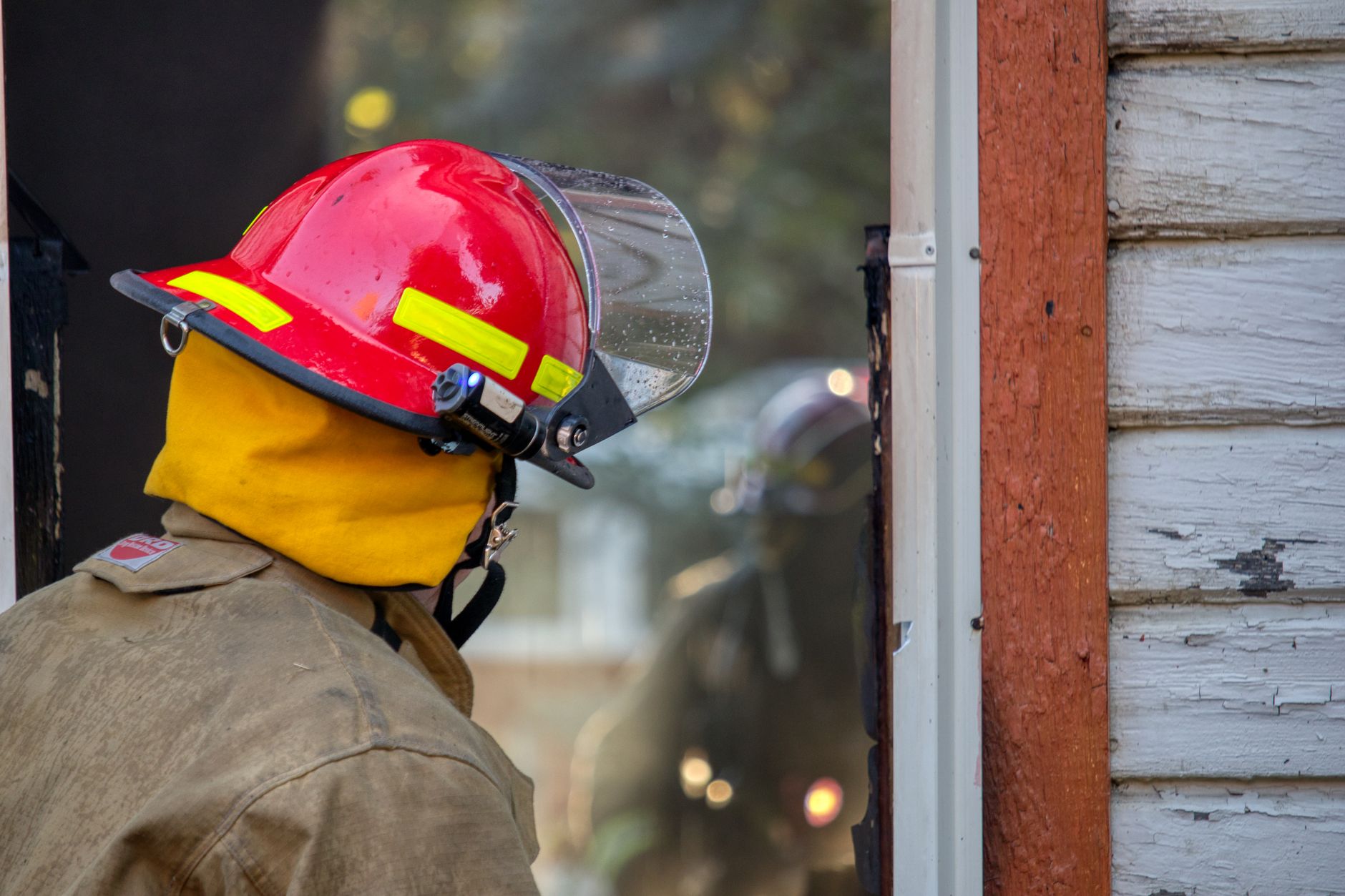 Patrulă de recunoaștere în zona Centrului Istoric din București după seismul de 4,9 magnitudine