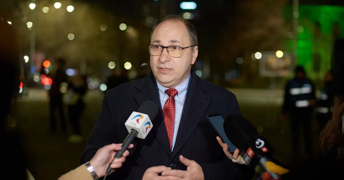 Atac cu cuțitul într-o școală din Bistrița: Ministrul Mihai Dimian cere măsuri de siguranță și protecție pentru profesori