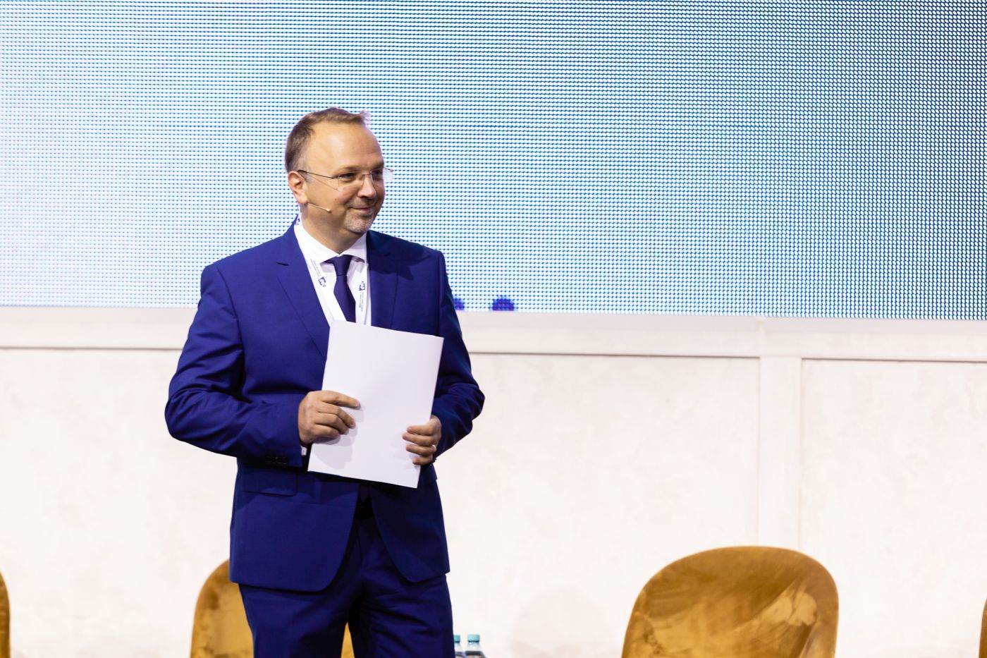 Asociația Administratorilor de Fonduri din România relansează programul de educație financiară „Economisește inteligent”