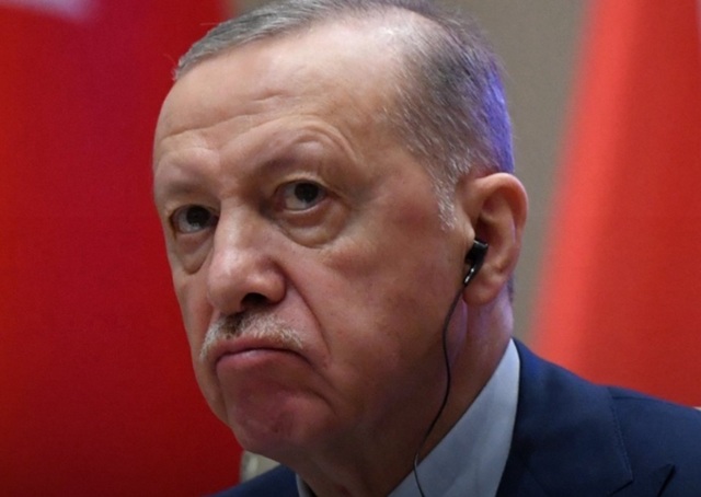 Recep Tayyip Erdogan ar putea candida pentru un nou mandat prin organizarea de alegeri anticipate
