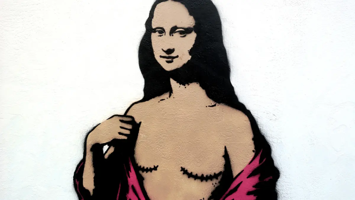 Mona Lisa cu cicatrici de mastectomie: noua pictură murală din Milano care atrage atenția asupra cancerului de sân
