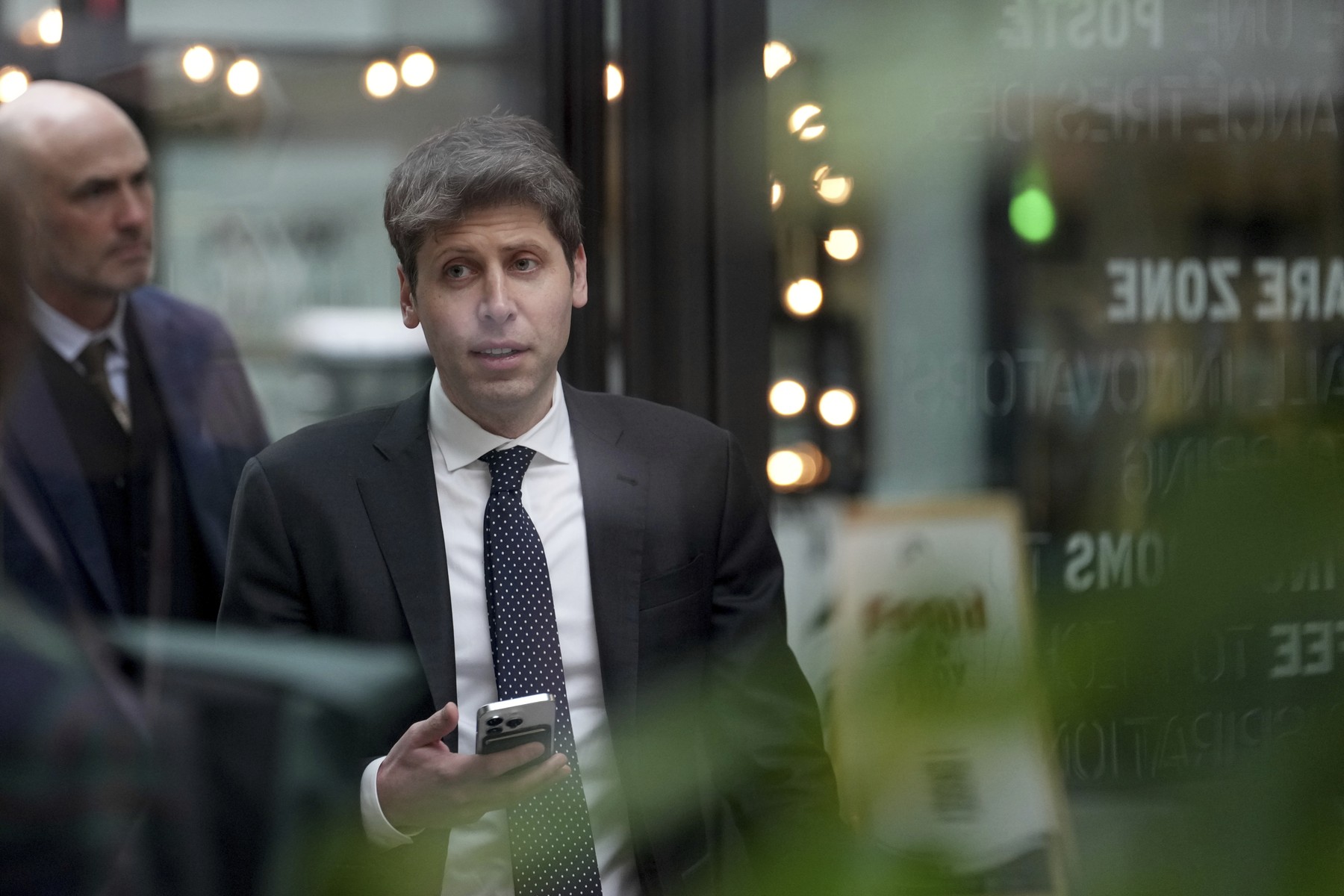 Justiția americană respinge procesul intentat de sora lui Sam Altman pentru abuzuri sexuale