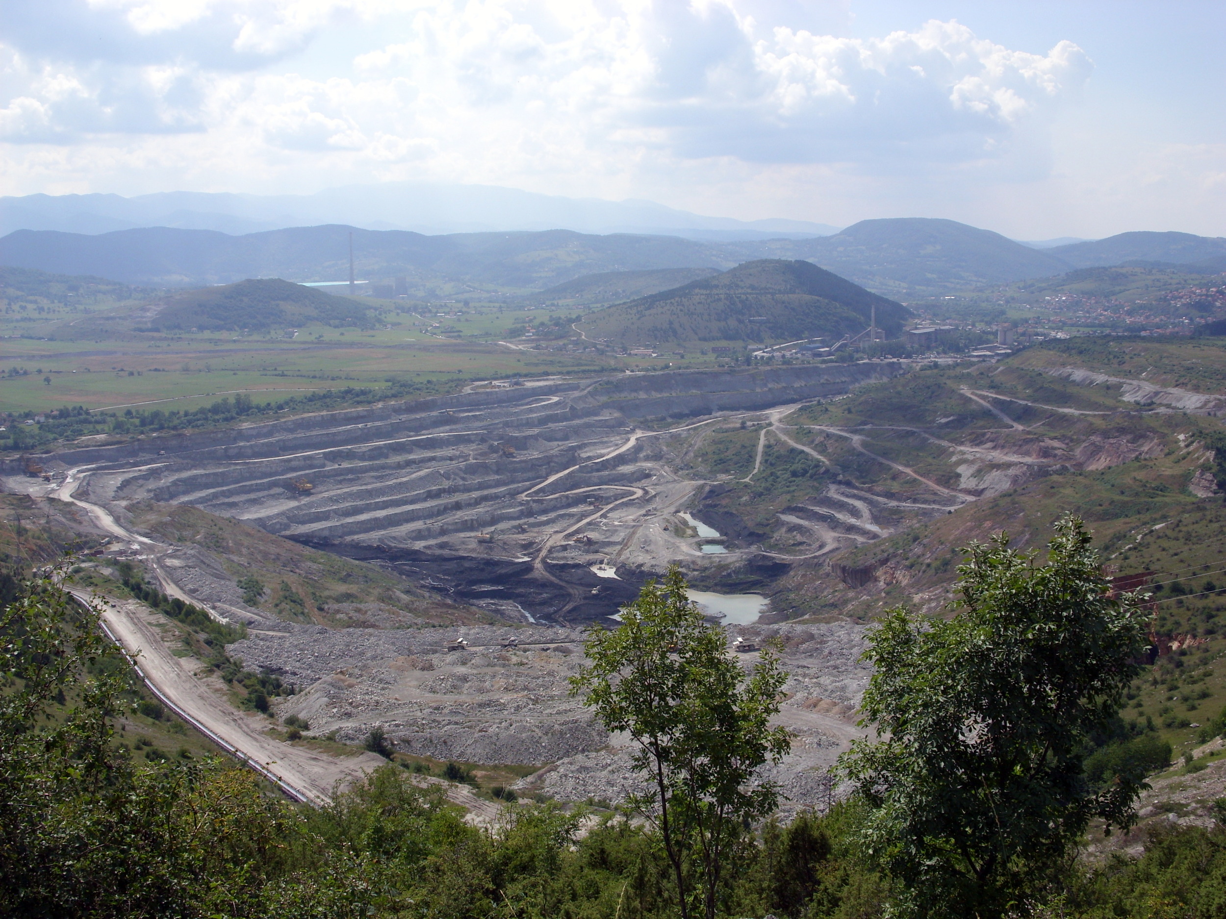 Compania energetică a Muntenegrului pregătește noi proiecte solare și de stocare la Pljevlja
