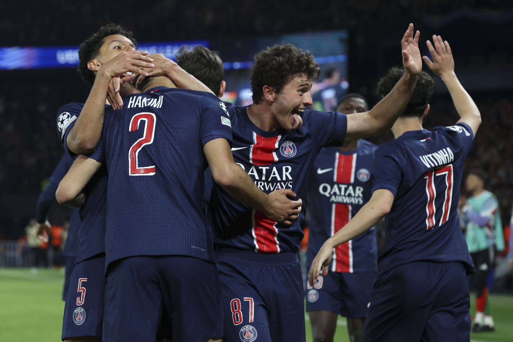 PSG a învins Barcelona cu 4-2 într-un meci spectaculos din Liga Campionilor