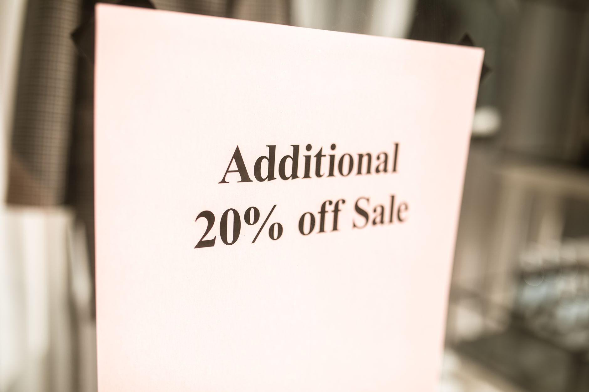 Black Friday la KiK: reduceri de până la 30%, dar retailerul mizează pe prețuri mici și fără discount