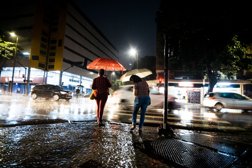Avertisment meteo pentru România: Cod galben pentru vânt și ploi cu aversă în următoarele două zile