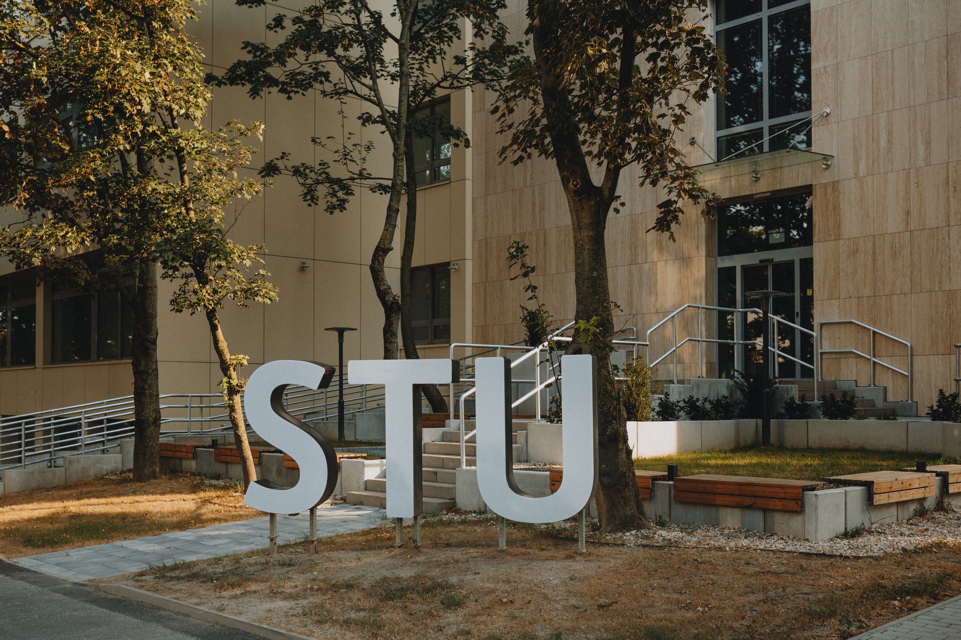 Sorin Costreie explică de ce Ministerul Educației va avea doi miniștri