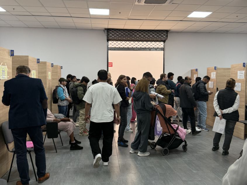 Probleme grave pentru studenții din Republica Moldova în România din cauza permiselor de ședere