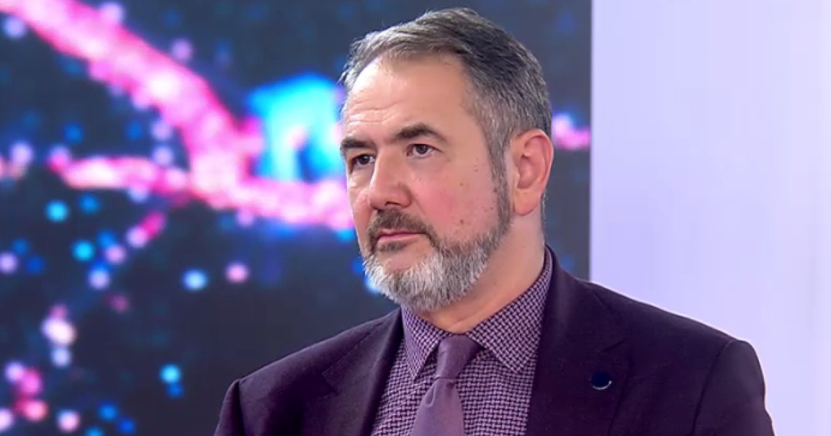 Sorin Costreie propune restricționarea utilizării telefoanelor mobile în timpul orelor de la școală