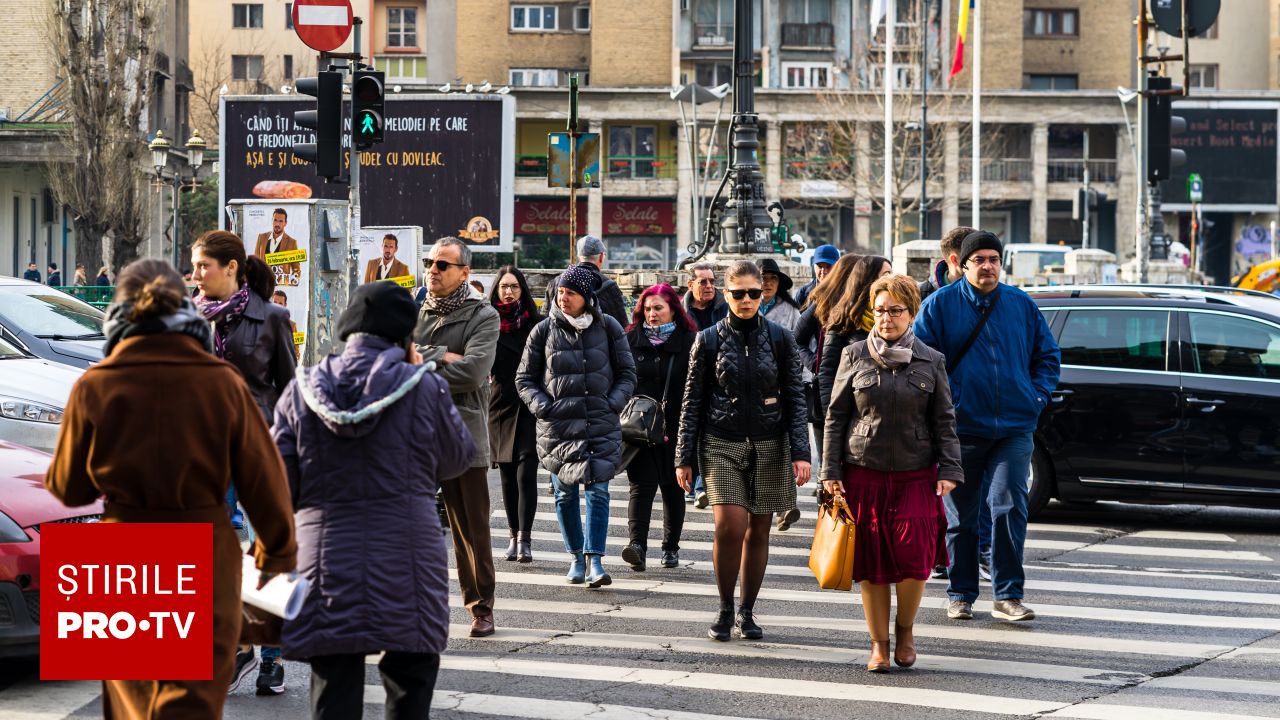 Creșterea creditelor de consum și scăderea puterii de cumpărare: economiștii recomandă prudență