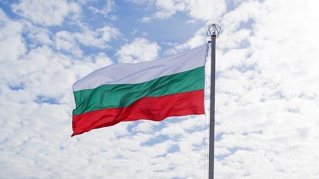 Jurnalistă bulgară spitalizată după ce a fost agresată de agenții de securitate în fața sediului unui partid