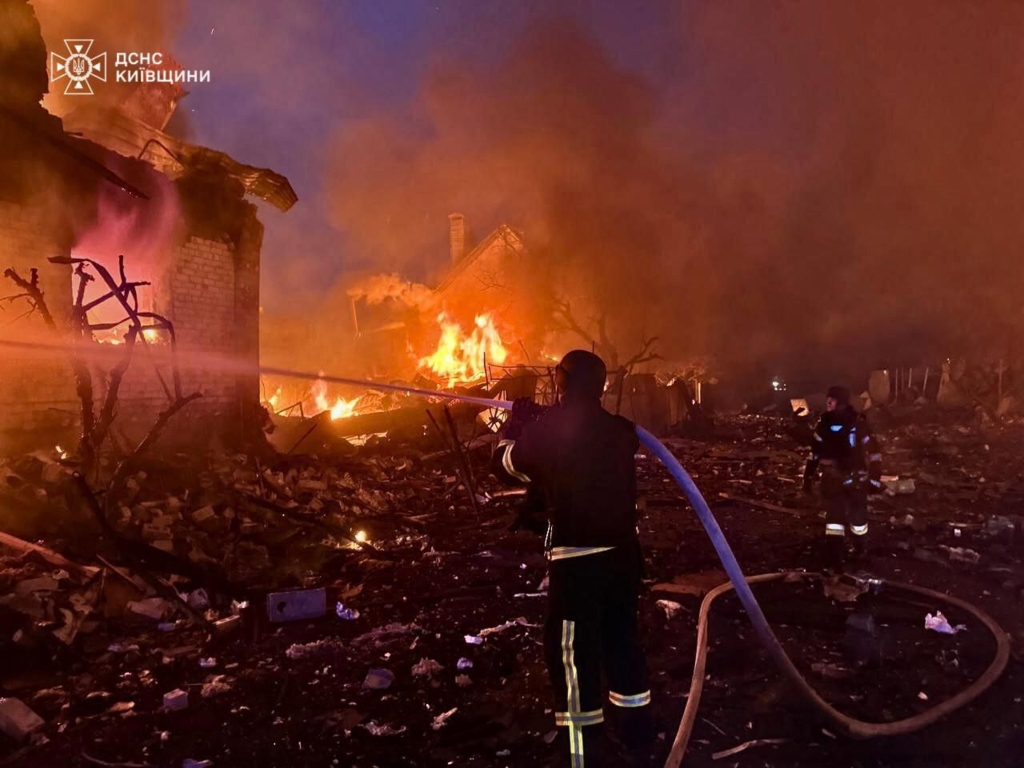 Atac masiv cu drone asupra orașului Sumî: cartiere rezidențiale lovite și persoane rănite