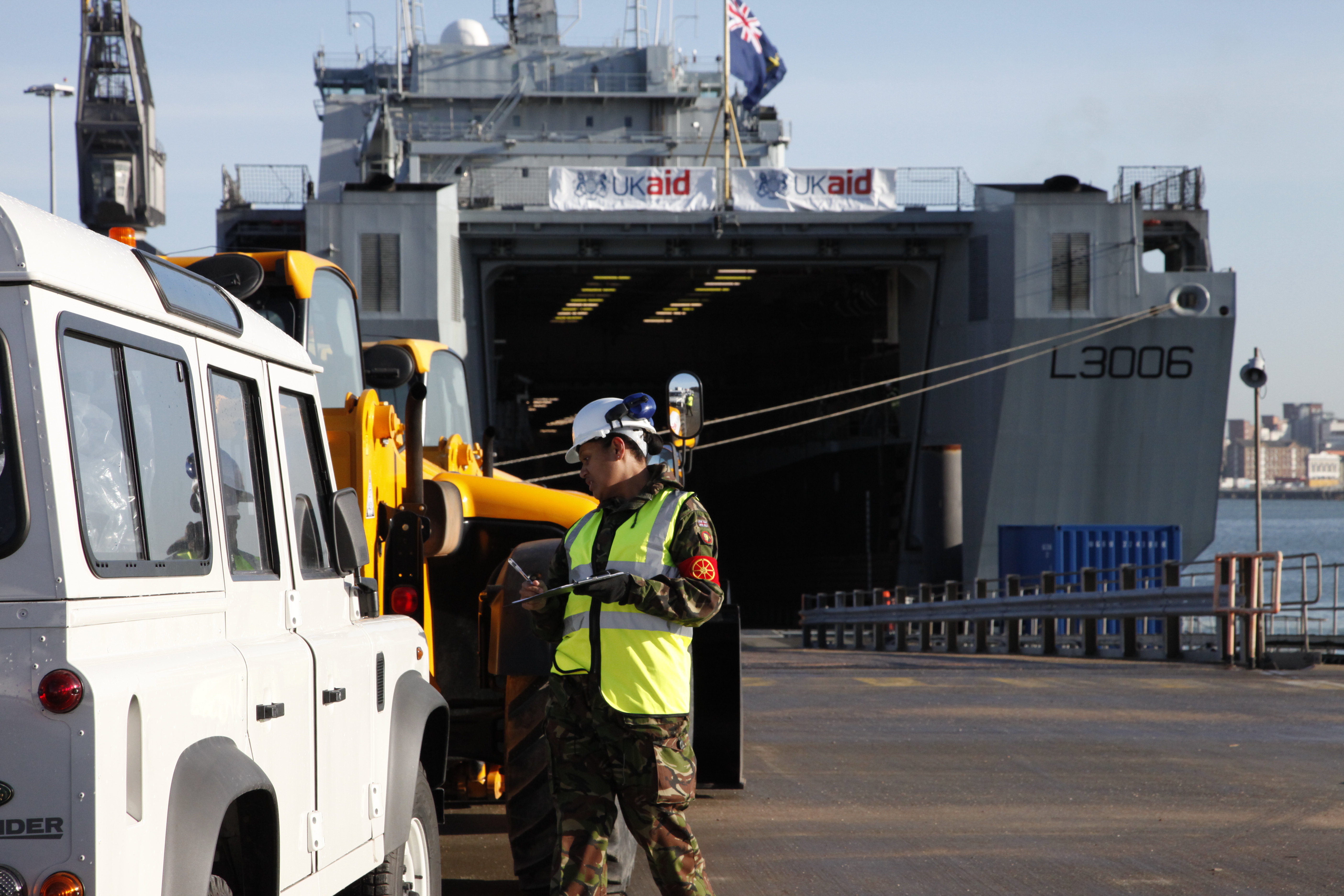 Marea Britanie lansează campania Be Ready: Britanicii trebuie să aibă provizii pentru 72 de ore
