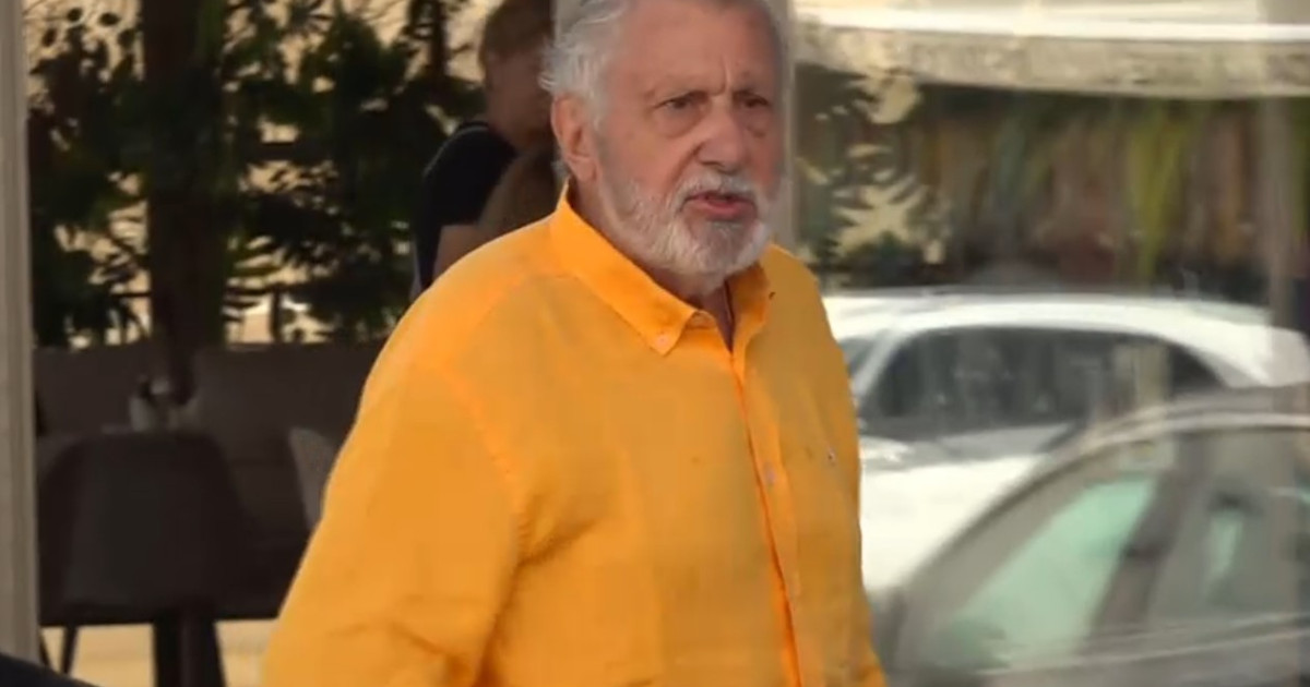 Ilie Năstase a reacționat agresiv la întrebările jurnaliștilor despre scandalul cu soția sa