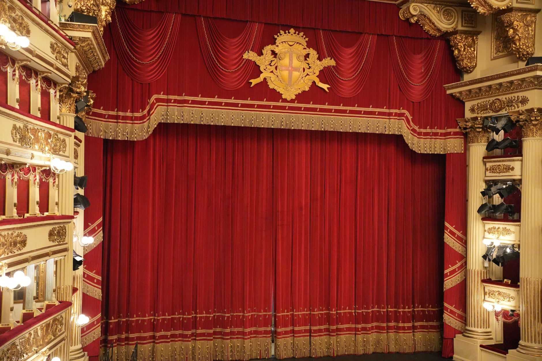 Opera Națională București organizează evenimente speciale pentru Ziua Mondială a Operei