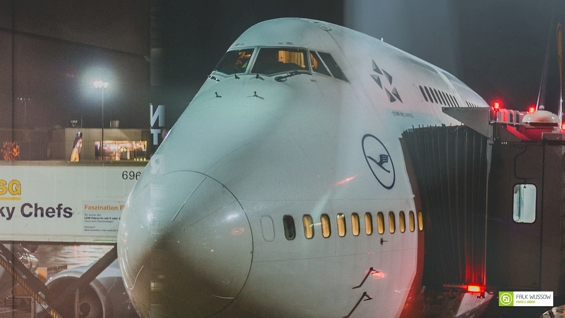 TAROM scoate de pe lista rutelor zborurile București - Belgrad după 16 ani de activitate