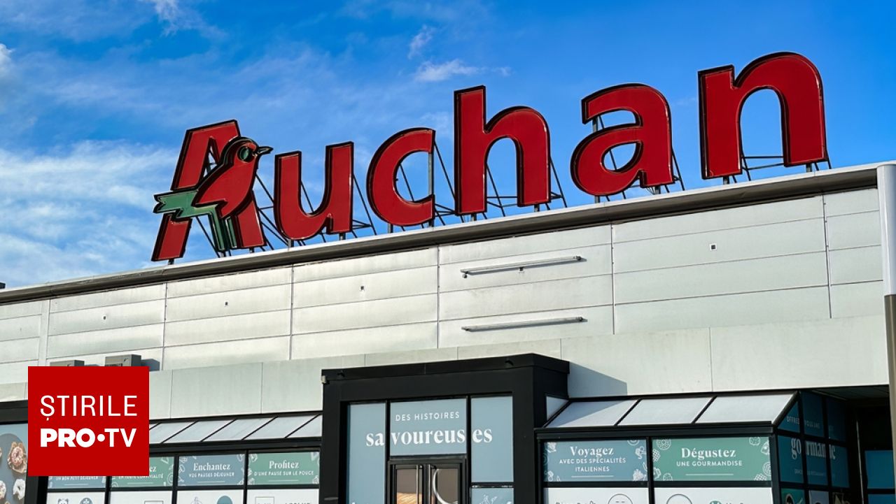 Un hipermarket Auchan din Franța a organizat un concurs pentru casieri pentru a colecta recenzii pe Google