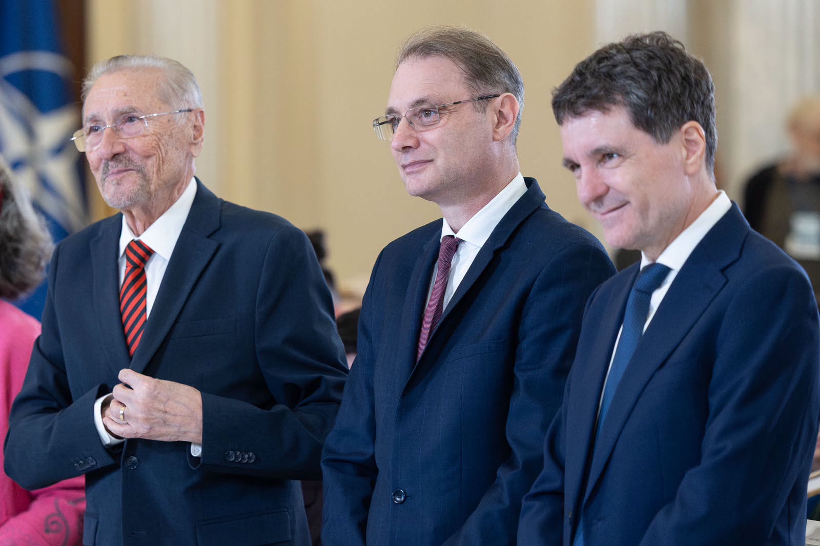 Luca Niculescu a amintit de prima ediție a Forumului Tinerilor Români de Pretutindeni de acum 26 de ani