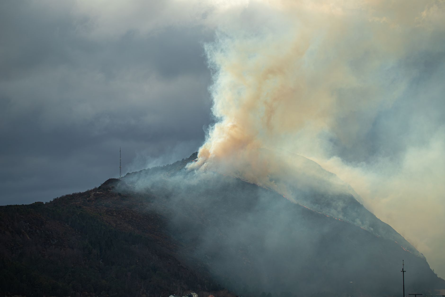 Incendiu la „Cuibul Vulturului”, monument istoric din Alpii Bavarezi, asociat cu regimul nazist