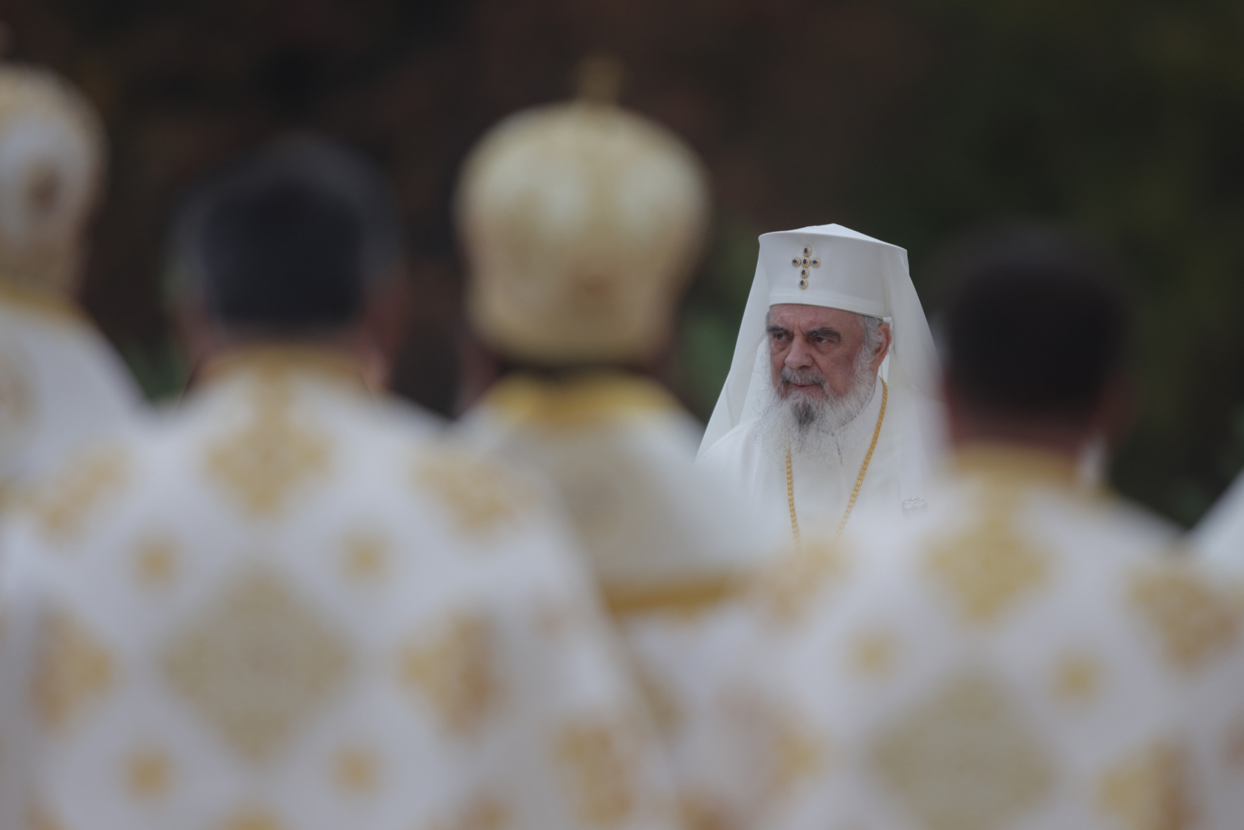 Patriarhul Daniel transmite un mesaj de solidaritate după atacul terorist asupra unei biserici din Iordania