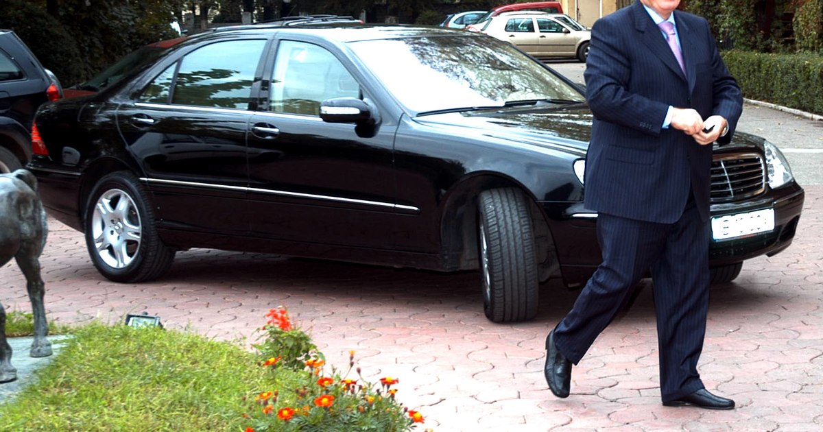 A murit Viorel Păunescu, om de afaceri care a condus Steaua și a construit un imperiu hotelier