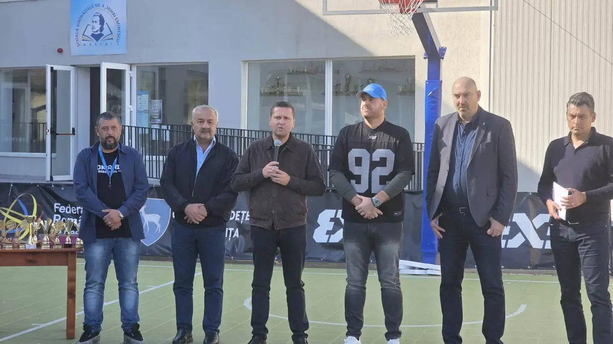 Caravana 3x3 Urban Sport a ajuns în Moreni prin programul de baschet pentru tinerii din Dâmbovița