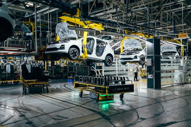 Uzina Dacia din Maroc pregătește industrializarea viitoarei generații Sandero electrice