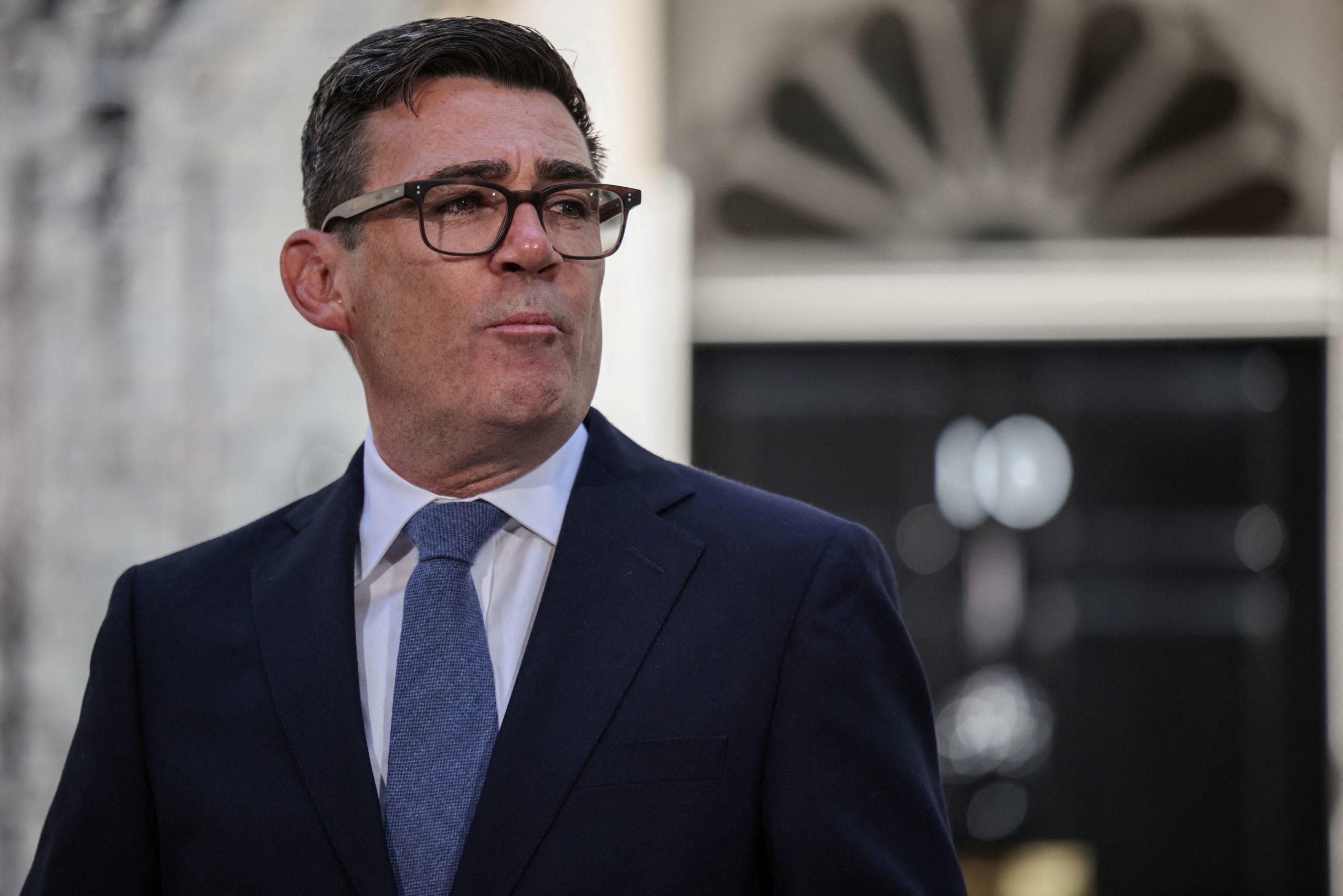 Andy Burnham sugerează posibila readoptare a regulilor UE privind libera circulație în Marea Britanie