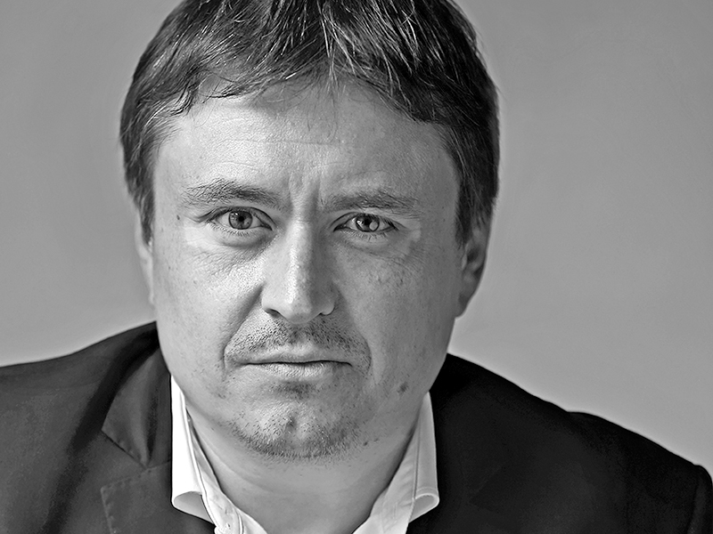 Cristian Mungiu și Sebastian Stan discută despre provocările filmului Fjord și conflictul de valori