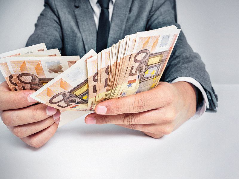 Analiza economică a vestului României: Timișul depășește Aradul prin cifre de afaceri masive