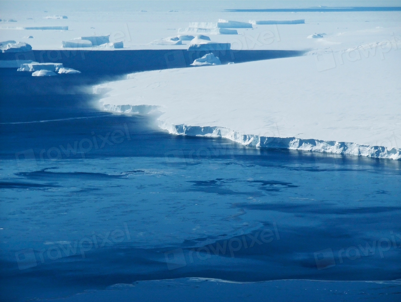 Pierderea masivă de gheață din Groenlanda și Antarctica: peste 12 trilioane de tone dispărute