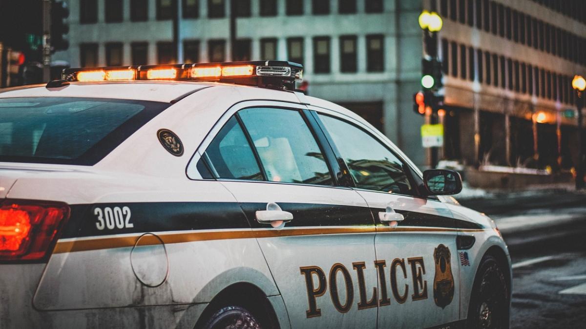 Un polițist din Florida a furat identitatea unui bărbat decedat și s-a mutat în casa acestuia