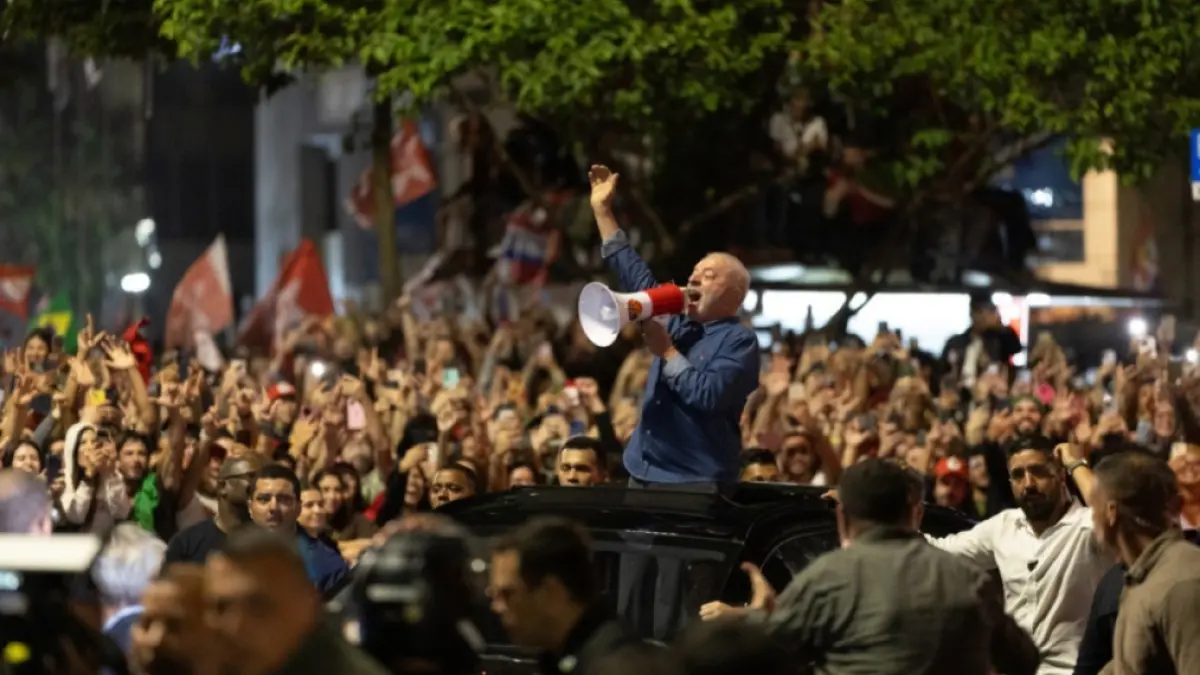 Lula câștigă al patrulea mandat la președinția Braziliei în fața lui Flávio Bolsonaro