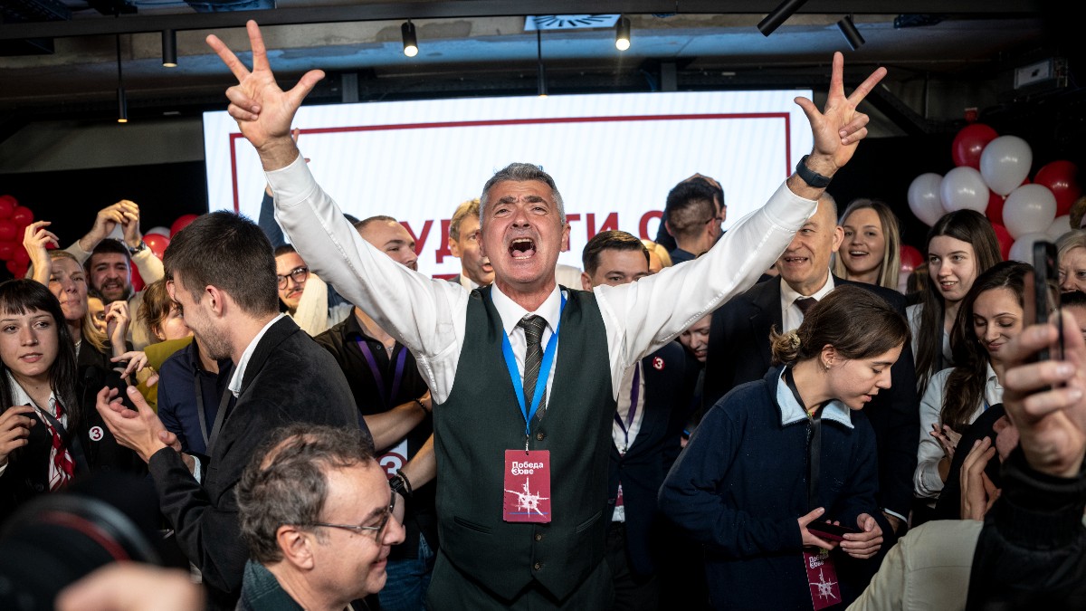 Ilija Srdanović, cardiologul care a condus Lista Studenților spre victoria electorală în Serbia