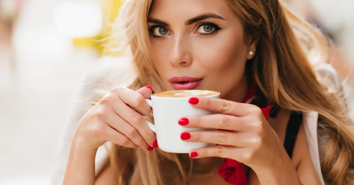 Zațul de cafea transformă industria construcțiilor: betonul devine mai rezistent prin utilizarea deșeurilor