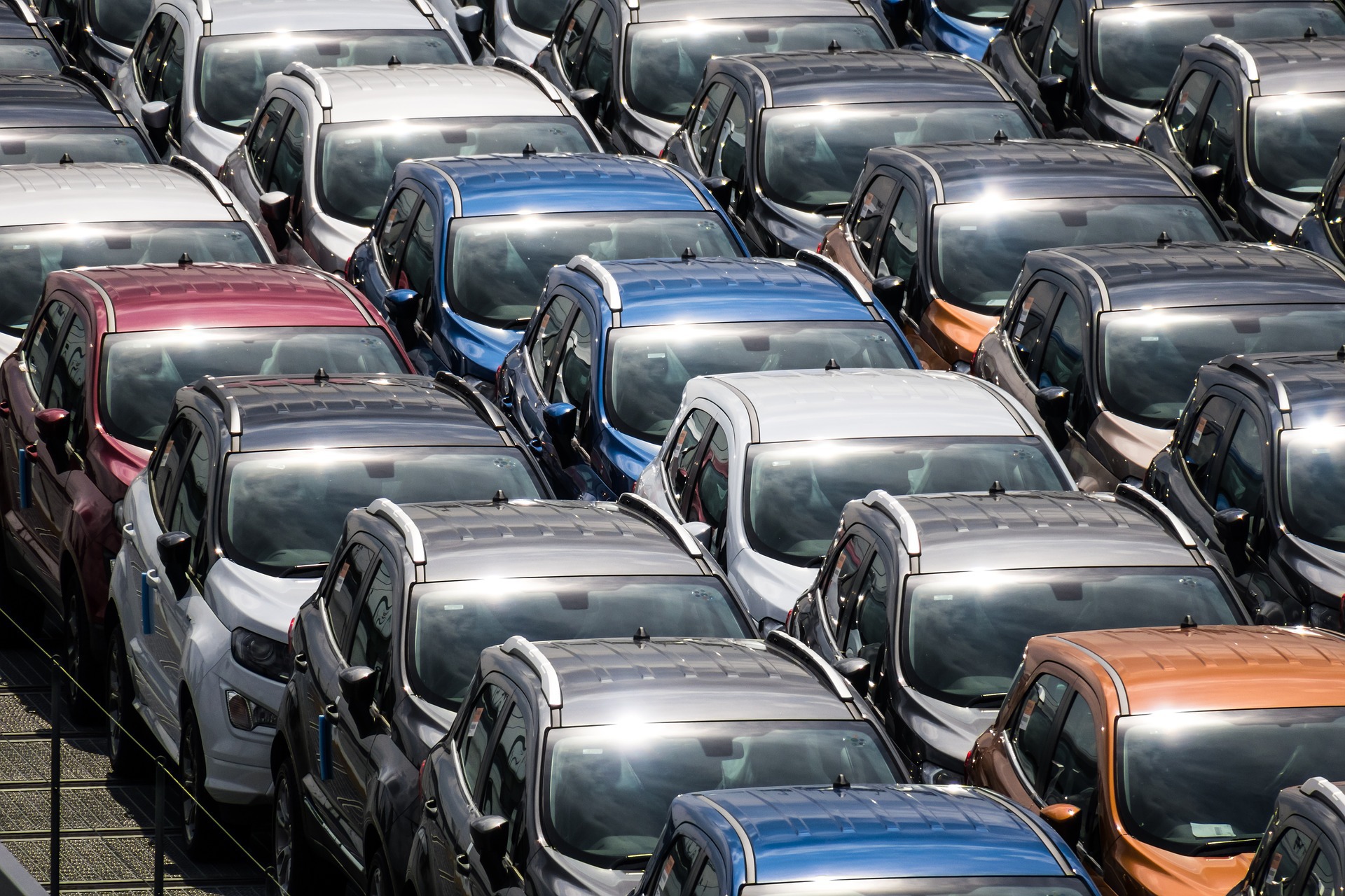 Explozie pe piața auto din România: Mărcile chinezești au quadruplat vânzările în primele nouă luni ale anului 2026