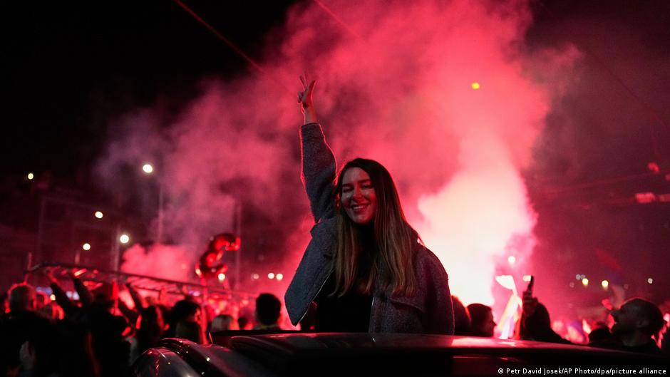 Schimbare majoră în Serbia: Lista Studenților a învins alianța condusă de Aleksandar Vučić