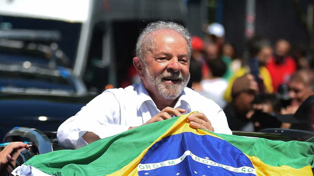 Lula câștigă al patrulea mandat în Brazilia, învingându-l pe Flavio Bolsonaro